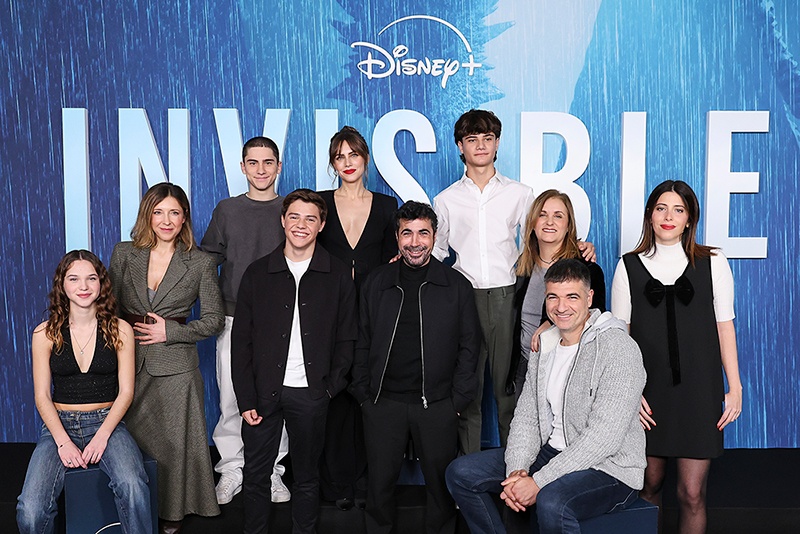 Los protagonistas de INVISIBLE, en el photocall de la presentación de la serie
